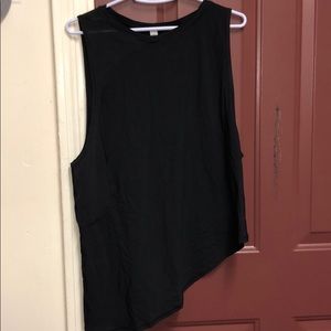 Lululemon black tank